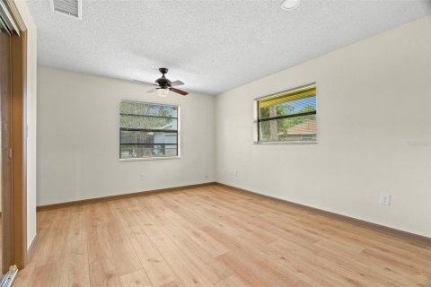 Villa ou maison à vendre à Palm Harbor, Floride: 3 chambres, 191.56 m2 № 1609239 - photo 14