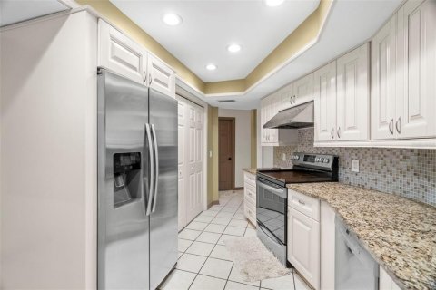 Villa ou maison à vendre à Palm Harbor, Floride: 3 chambres, 191.56 m2 № 1609239 - photo 27
