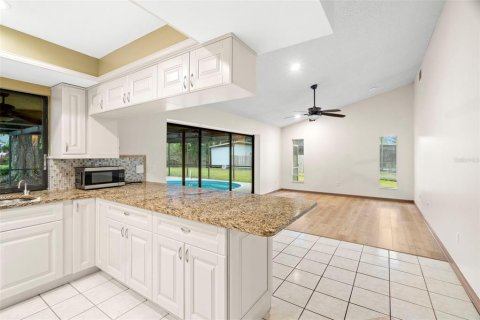 Villa ou maison à vendre à Palm Harbor, Floride: 3 chambres, 191.56 m2 № 1609239 - photo 28