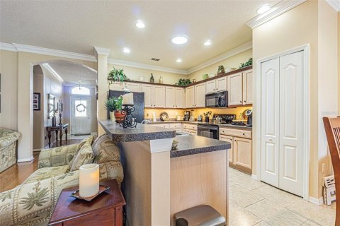 House in Holiday, Florida 2 bedrooms, 144.46 sq.m. № 1577286 - photo 8
