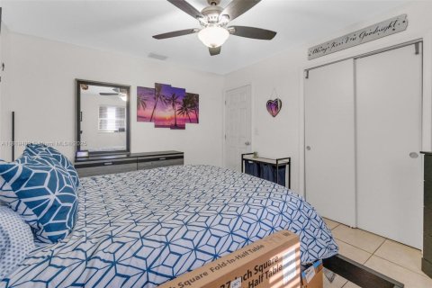 House in Fort Lauderdale, Florida 3 bedrooms, 101.45 sq.m. № 1783939 - photo 23