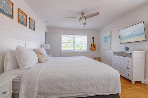 Villa ou maison à vendre à Anna Maria, Floride: 4 chambres, 233.37 m2 № 2404893 - photo 18
