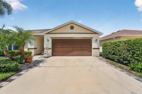 Casa en venta en Lakeland, Florida, 4 dormitorios, 158.03 m2 № 1917626 - foto 1