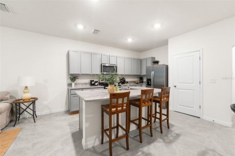 Touwnhouse à vendre à Newberry, Floride: 3 chambres, 157 m2 № 2359295 - photo 7