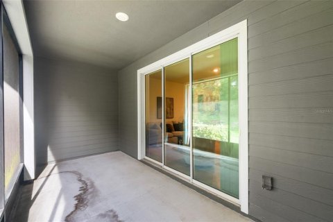 Touwnhouse à vendre à Newberry, Floride: 3 chambres, 157 m2 № 2359295 - photo 26