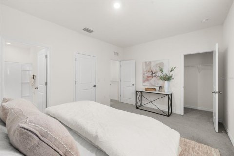 Touwnhouse à vendre à Newberry, Floride: 3 chambres, 157 m2 № 2359295 - photo 16