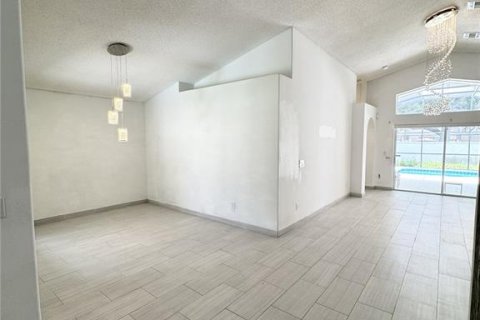 Villa ou maison à vendre à Kissimmee, Floride: 4 chambres, 165.18 m2 № 2228291 - photo 23