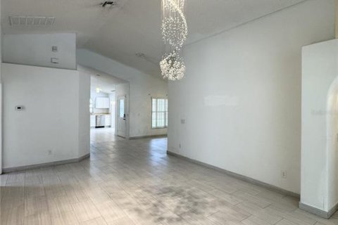 Villa ou maison à vendre à Kissimmee, Floride: 4 chambres, 165.18 m2 № 2228291 - photo 22