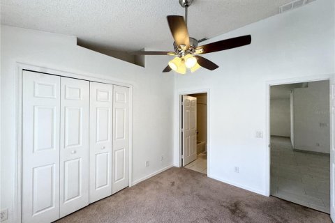 Villa ou maison à vendre à Kissimmee, Floride: 4 chambres, 165.18 m2 № 2228291 - photo 20