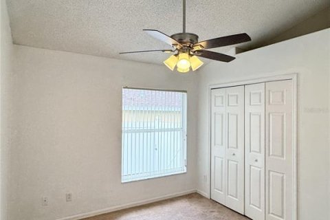 Villa ou maison à vendre à Kissimmee, Floride: 4 chambres, 165.18 m2 № 2228291 - photo 15
