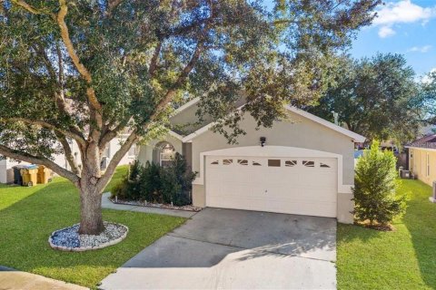 Villa ou maison à Kissimmee, Floride 4 chambres, 165.18 m2 № 2228291