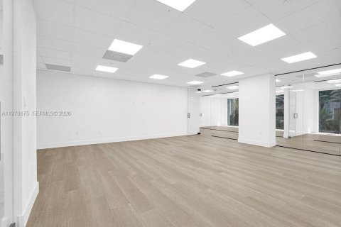 Immobilier commercial à vendre à Miami, Floride № 2031189 - photo 19