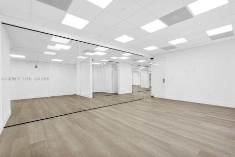 Immobilier commercial à vendre à Miami, Floride № 2031189 - photo 15