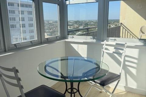 Condo in Boca Raton, Florida, 2 bedrooms  № 2261442 - photo 15