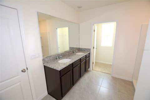 Casa en venta en Bartow, Florida, 5 dormitorios, 242.38 m2 № 1616609 - foto 28