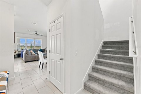Villa ou maison à vendre à Palm Bay, Floride: 5 chambres, 239.78 m2 № 2416293 - photo 20