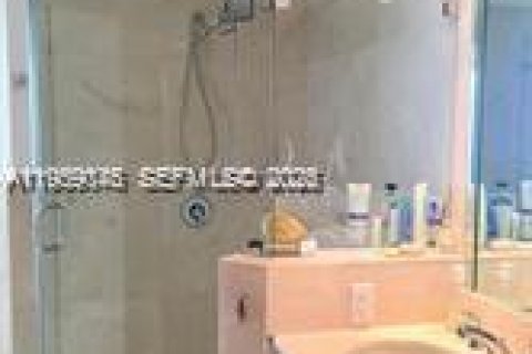 Copropriété à louer à Sunny Isles Beach, Floride: 3 chambres, 150.78 m2 № 2023573 - photo 24