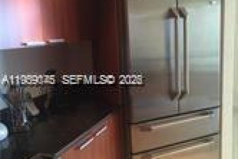 Copropriété à louer à Sunny Isles Beach, Floride: 3 chambres, 150.78 m2 № 2023573 - photo 19