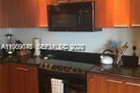 Copropriété à louer à Sunny Isles Beach, Floride: 3 chambres, 150.78 m2 № 2023573 - photo 18