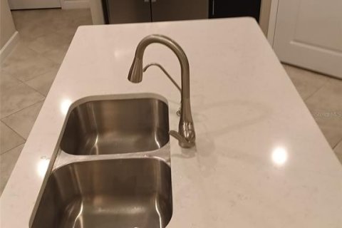 Adosado en venta en San Antonio, Florida, 2 dormitorios, 162.3 m2 № 2104805 - foto 6
