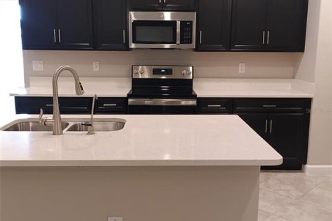 Adosado en venta en San Antonio, Florida, 2 dormitorios, 162.3 m2 № 2104805 - foto 5