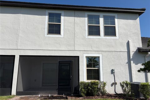 Adosado en venta en San Antonio, Florida, 2 dormitorios, 162.3 m2 № 2104805 - foto 2