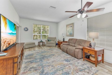 Villa ou maison à vendre à Punta Gorda, Floride: 3 chambres, 194.63 m2 № 1803089 - photo 12