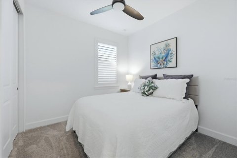 Villa ou maison à vendre à Lakewood Ranch, Floride: 2 chambres, 132.66 m2 № 2418325 - photo 22