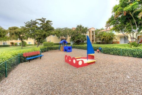 Condominio en venta en Hypoluxo, Florida, 2 dormitorios, 85.66 m2 № 2181843 - foto 24