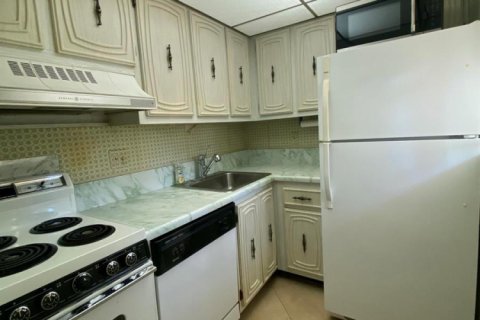 Condominio en alquiler en Fort Lauderdale, Florida, 1 dormitorio, 75.62 m2 № 2087818 - foto 7