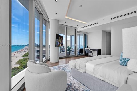 Condominio en venta en Sunny Isles Beach, Florida, 4 dormitorios, 297.66 m2 № 1865193 - foto 24