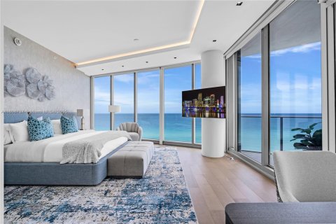 Condominio en venta en Sunny Isles Beach, Florida, 4 dormitorios, 297.66 m2 № 1865193 - foto 21