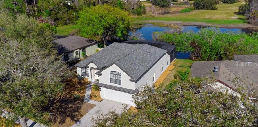 House in Orange City, Florida 5 bedrooms, 207.54 sq.m. № 1910132