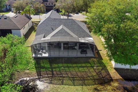 House in Orange City, Florida 5 bedrooms, 207.54 sq.m. № 1910132 - photo 3