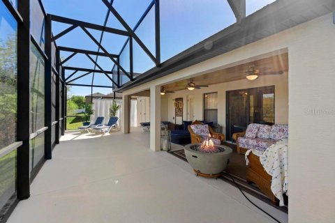 House in Orange City, Florida 5 bedrooms, 207.54 sq.m. № 1910132 - photo 30