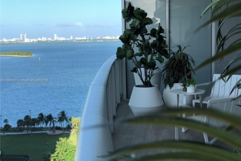 Снять в аренду кондоминиум в Майами, Флорида 1 спальня, 69.03м2, № 1949694 - фото 15