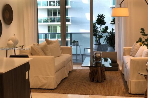 Снять в аренду кондоминиум в Майами, Флорида 1 спальня, 69.03м2, № 1949694 - фото 27