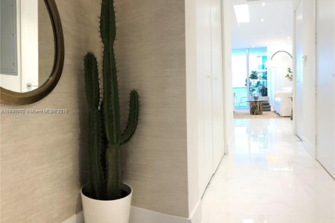Снять в аренду кондоминиум в Майами, Флорида 1 спальня, 69.03м2, № 1949694 - фото 3