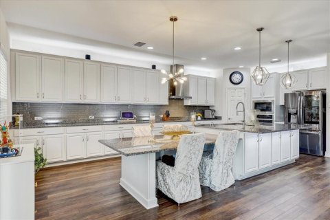 Casa en venta en Riverview, Florida, 5 dormitorios, 335.01 m2 № 1514790 - foto 13