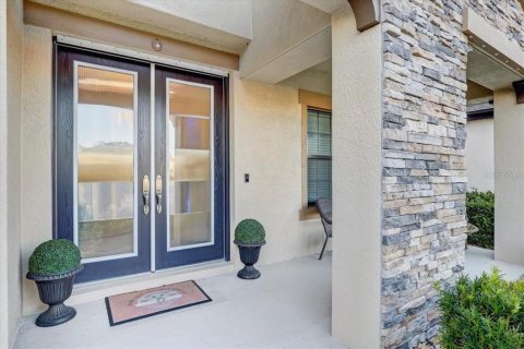 Casa en venta en Riverview, Florida, 5 dormitorios, 335.01 m2 № 1514790 - foto 3