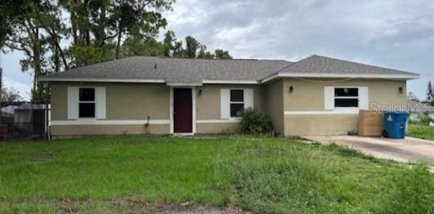 House in Palm Bay, Florida 3 bedrooms, 98.1 sq.m. № 1784726