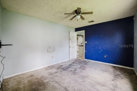 House in Palm Bay, Florida 3 bedrooms, 98.1 sq.m. № 1784726 - photo 15