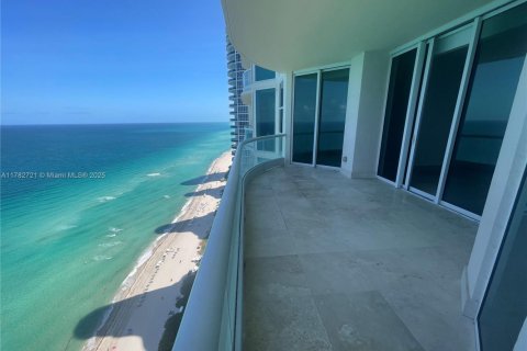 Condo in Sunny Isles Beach, Florida, 2 bedrooms  № 1865337 - photo 6