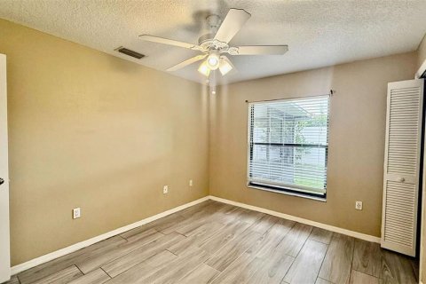 Casa en alquiler en Orlando, Florida, 3 dormitorios, 104.52 m2 № 1899020 - foto 9