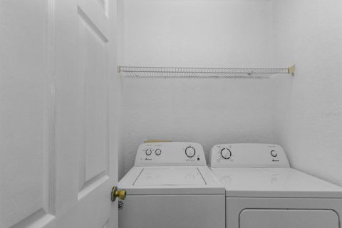 Touwnhouse à louer à Kissimmee, Floride: 3 chambres, 181.81 m2 № 2413791 - photo 28