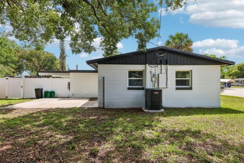 Villa ou maison à vendre à Altamonte Springs, Floride: 3 chambres, 91.79 m2 № 2148381 - photo 22