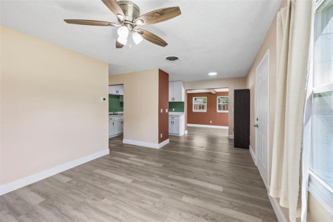 Villa ou maison à vendre à Altamonte Springs, Floride: 3 chambres, 91.79 m2 № 2148381 - photo 7