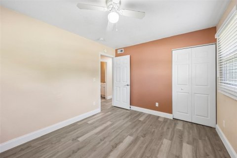 Villa ou maison à vendre à Altamonte Springs, Floride: 3 chambres, 91.79 m2 № 2148381 - photo 19