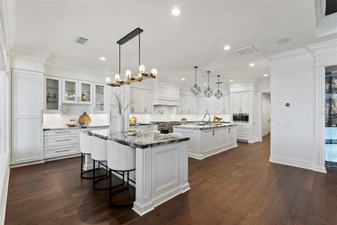 Casa en venta en Windermere, Florida, 6 dormitorios, 1031.22 m2 № 1218817 - foto 19