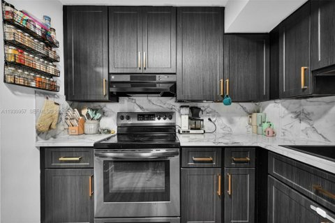 Condominio en venta en Hollywood, Florida, 2 dormitorios, 115.38 m2 № 2034413 - foto 25